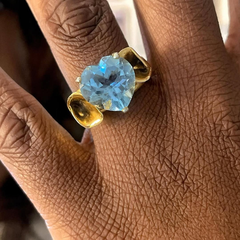 Alliyette Ring Lily Love Heart Ring 18k sterling vermeil demi-fine jewelry